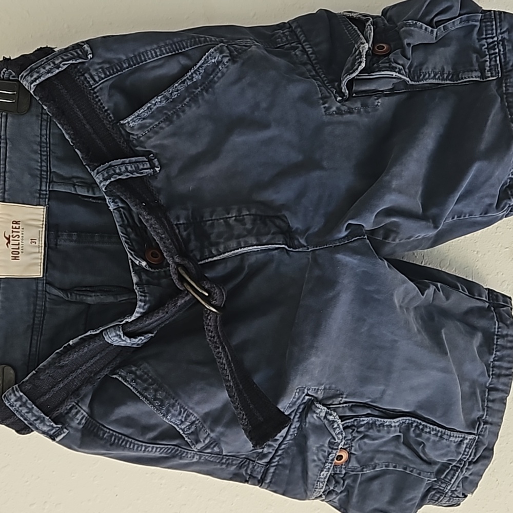 Men's Hollister cargo shorts size 31 navy blue